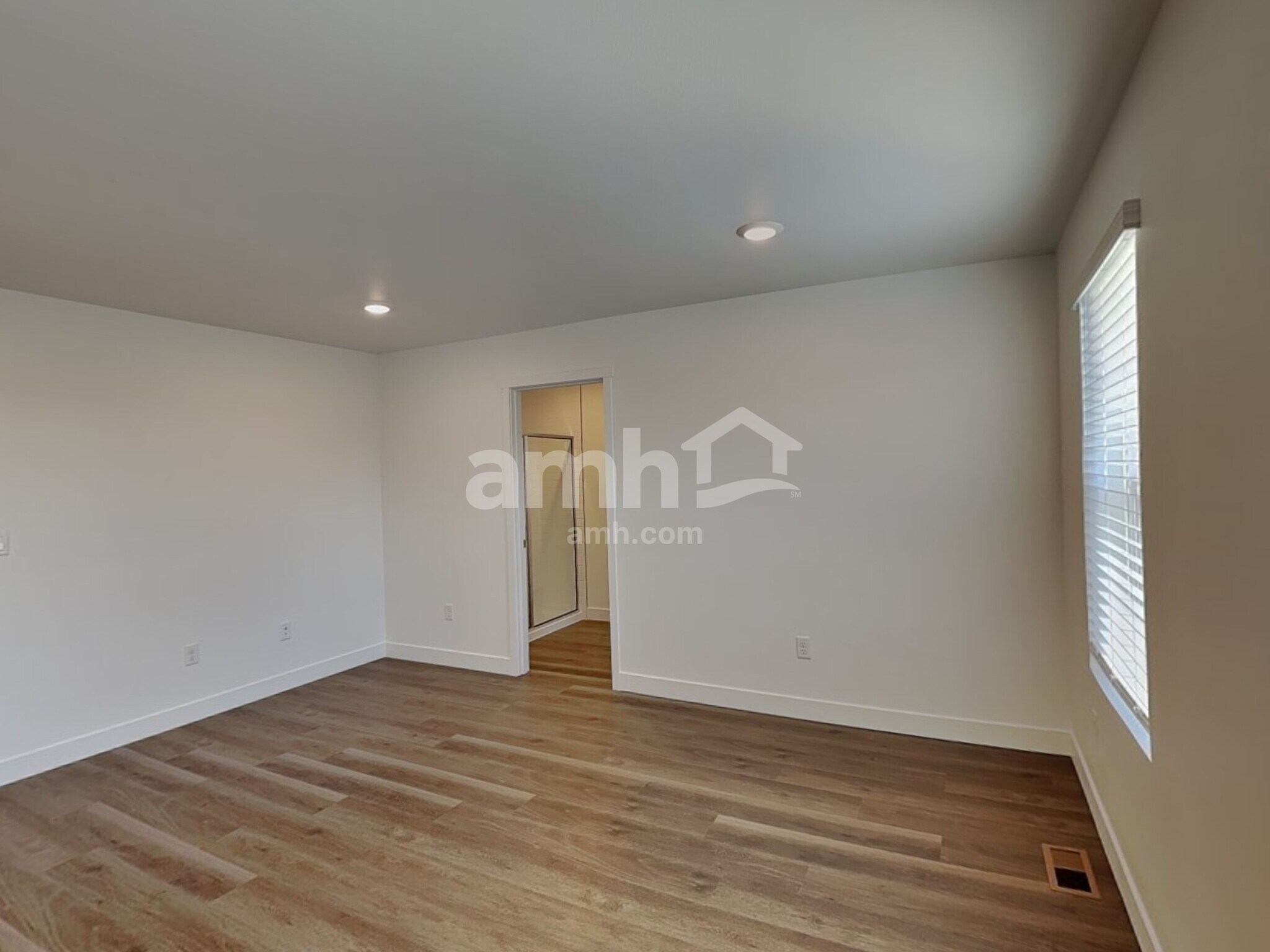 Building Photo - 4757 85th Ave NE