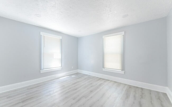 Building Photo - 3317 Virginia Ave