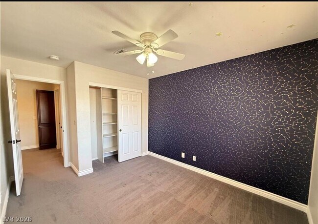 Building Photo - 32 Sandwedge Dr