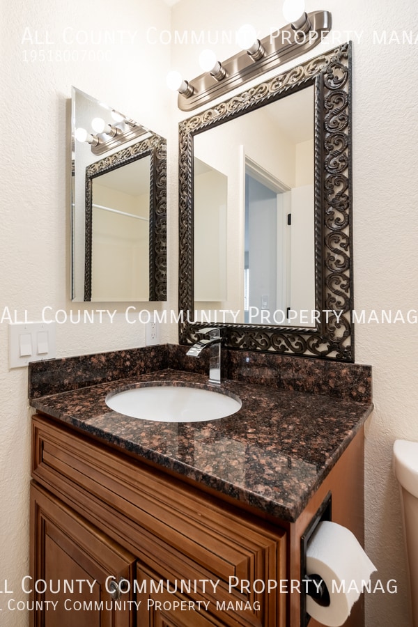Building Photo - 73596 Desert Trail Dr