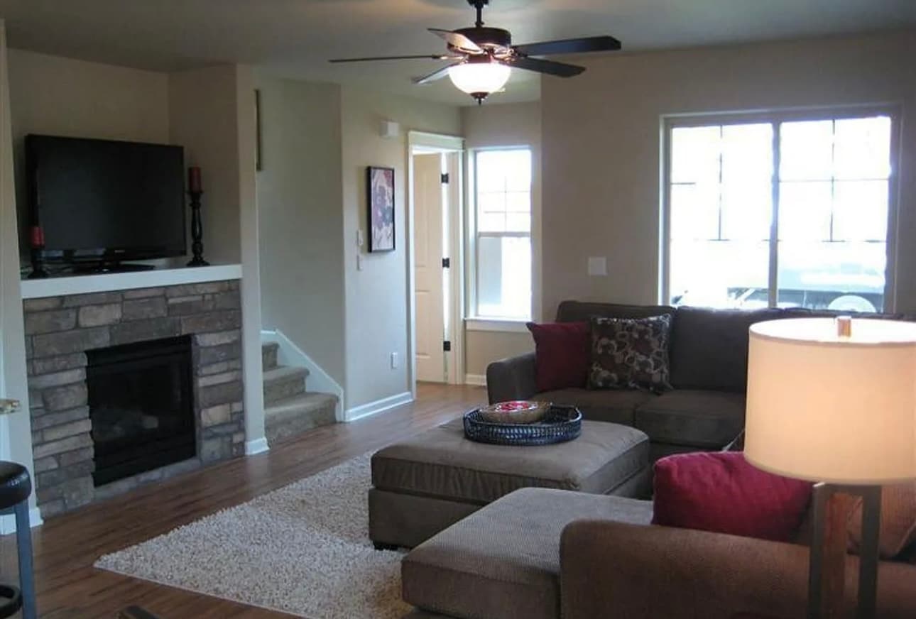 Building Photo - 20256 Badger Rd