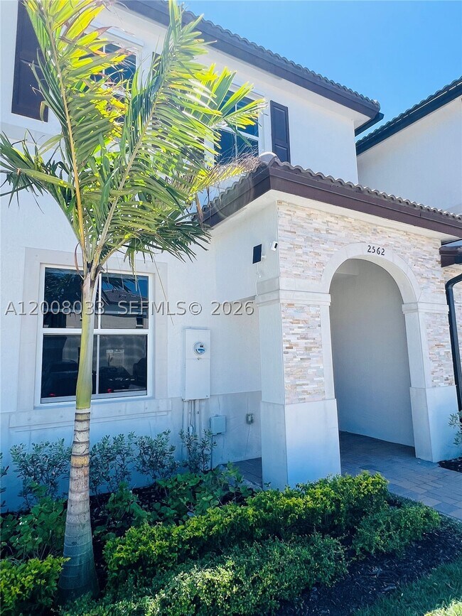 Building Photo - 2562 SE 29th Dr