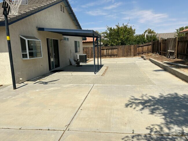 Backyard - 45408 17th St E