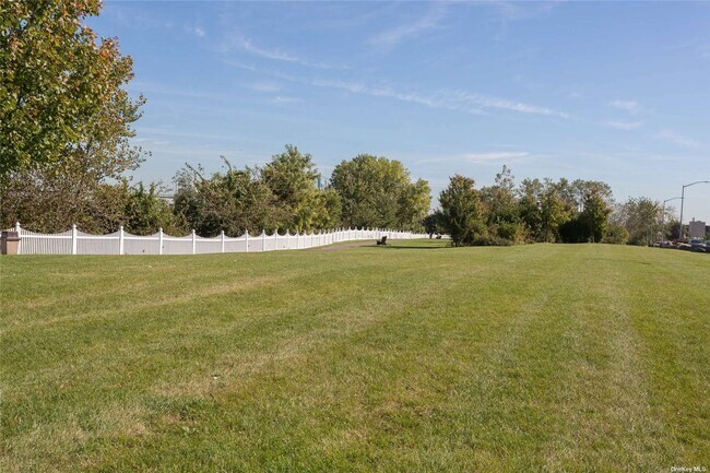 Building Photo - 12204 Powell Cove Blvd