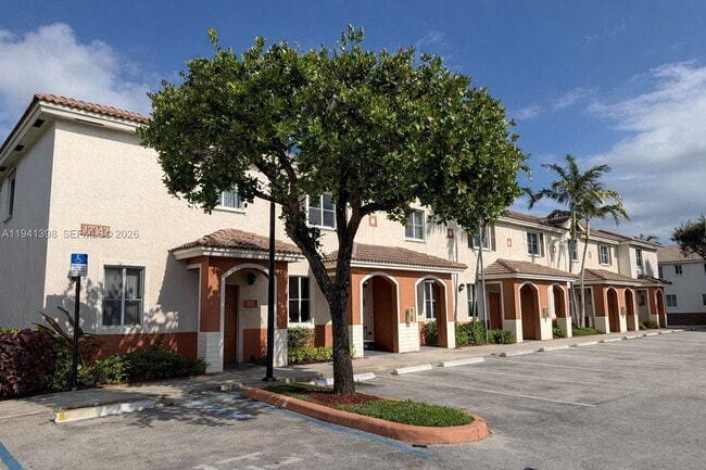 Building Photo - 17347 NW 7th Ave