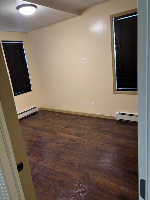 Building Photo - 23716 Davenport Ave