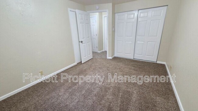 Building Photo - 8995 Hoot Ridge Ln NW