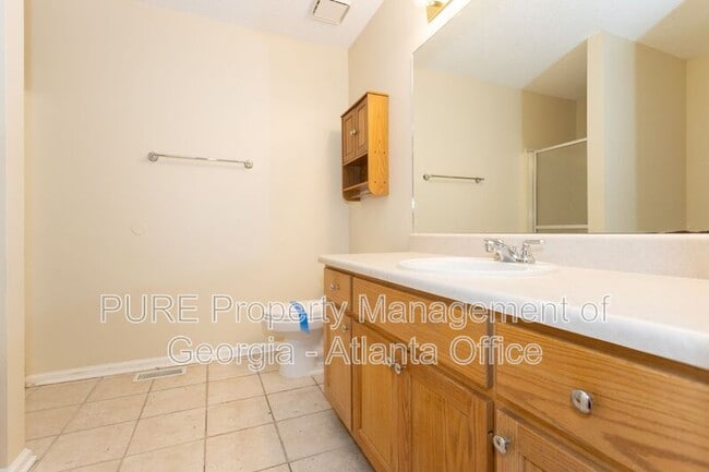 Building Photo - 50 Indian Springs Dr NE