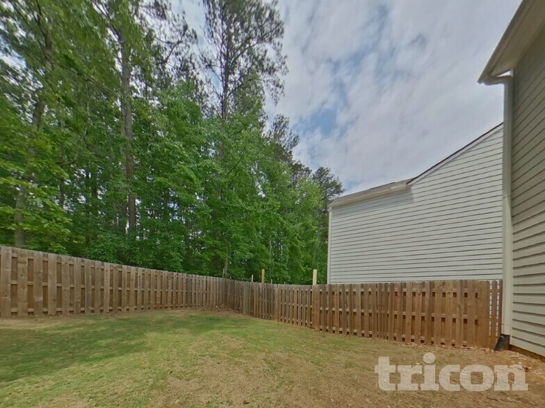 Building Photo - 180 Chapelcrest Ln