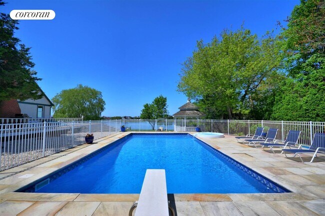 Building Photo - 120 Wooleys Dr