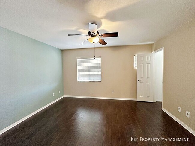Building Photo - 9772 Bedstraw St