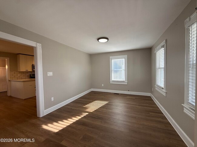 Building Photo - 30 Conover St