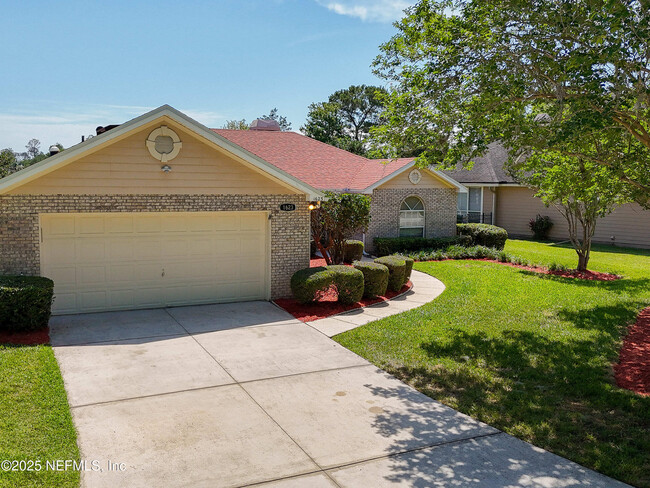 Building Photo - 1623 Sandy Springs Dr