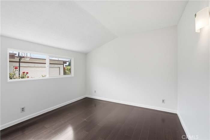 Building Photo - 17901 Martha Anne Dr