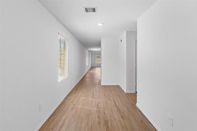 Building Photo - 2838 Via Augusta Dr