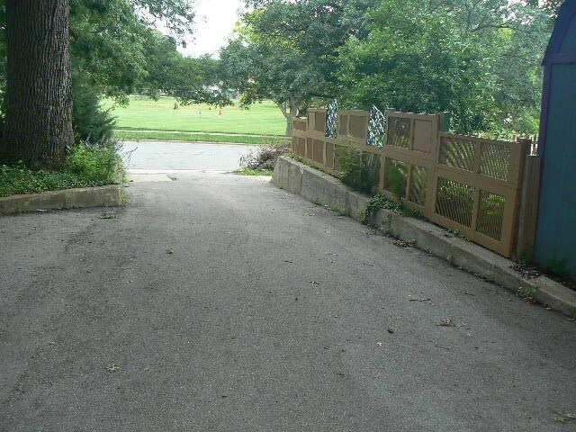 Building Photo - 1805 Spohn Ave