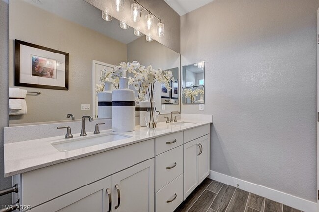 Building Photo - 918 Cottonwood Hl Pl
