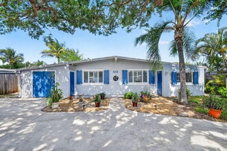 Building Photo - 318 Glen Arbor Terrace