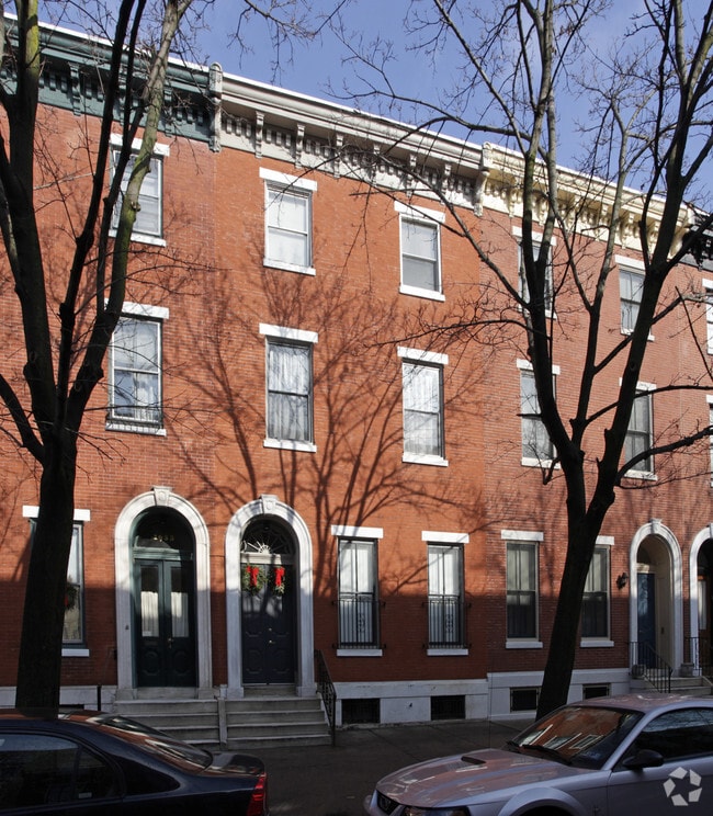 Primary Photo - 1933 Mount Vernon St