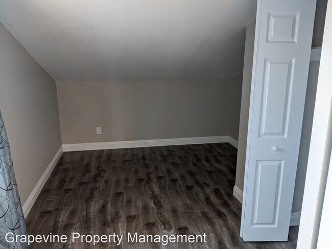 Building Photo - 4 br, 2.5 bath House - 44608 La Paz Road