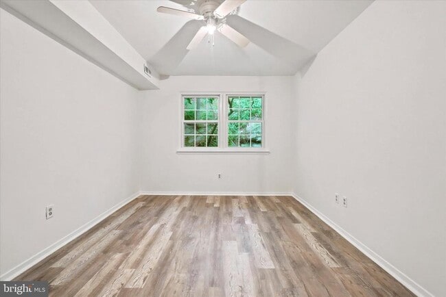 Building Photo - 175 Parker Ave