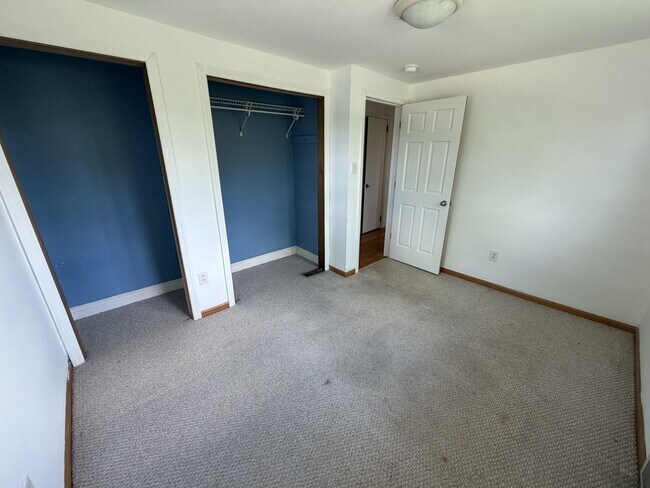 Building Photo - Price drop!  4 bedroom home now Available for Rent in Peters!
