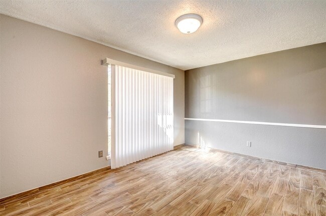 Building Photo - 16623 Blackhawk Blvd