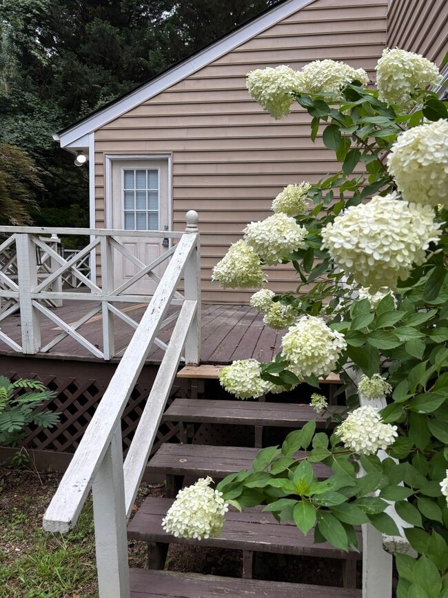 Building Photo - One Month Free **Limited Time**Prime Location