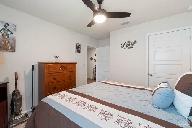 Building Photo - 6173 Native Dancer Wy