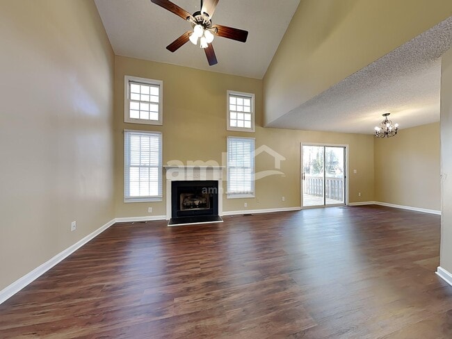 Building Photo - 505 Westminster Dr