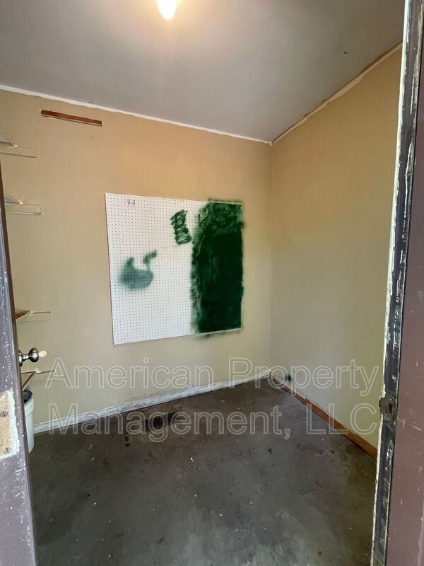 Building Photo - 7217 E 55th Pl