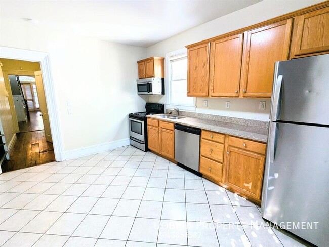 Building Photo - 111 E Leigh St