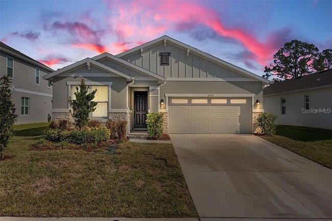 Building Photo - 10157 Spring Lake Dr