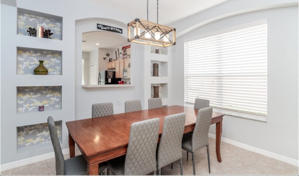 Building Photo - 8607 La Isla Dr