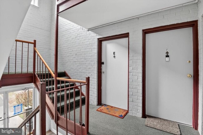 Building Photo - 11903 Tarragon Rd