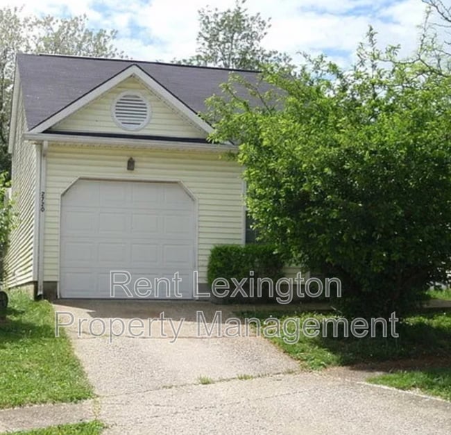 Building Photo - 2720 Chelsea Woods Ct