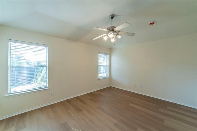 Building Photo - 1205 N Rhea Dr
