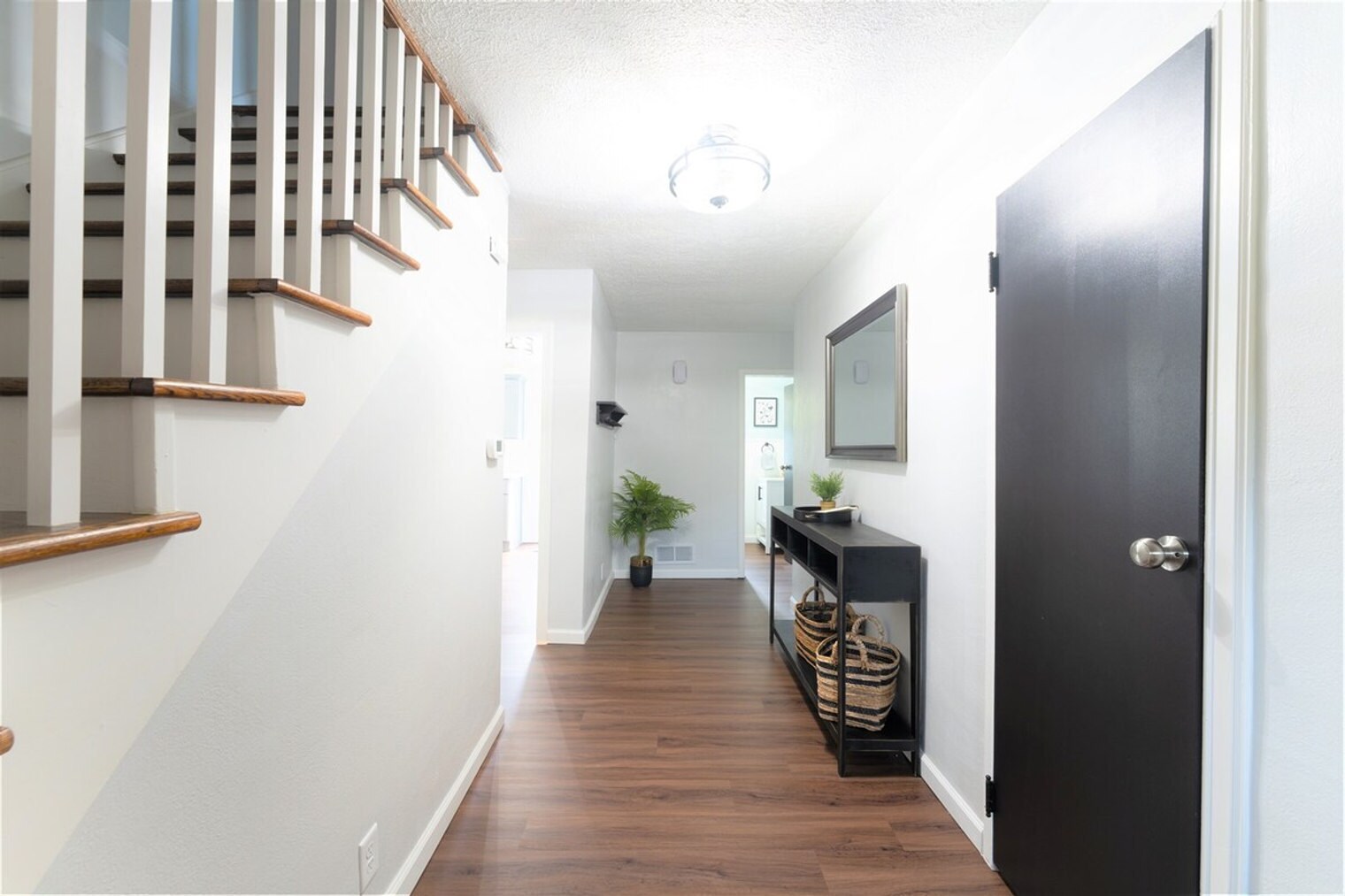 Building Photo - 1322 Jackson Rd