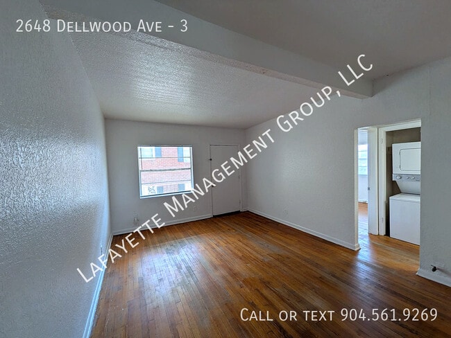 Building Photo - 2648 Dellwood Ave