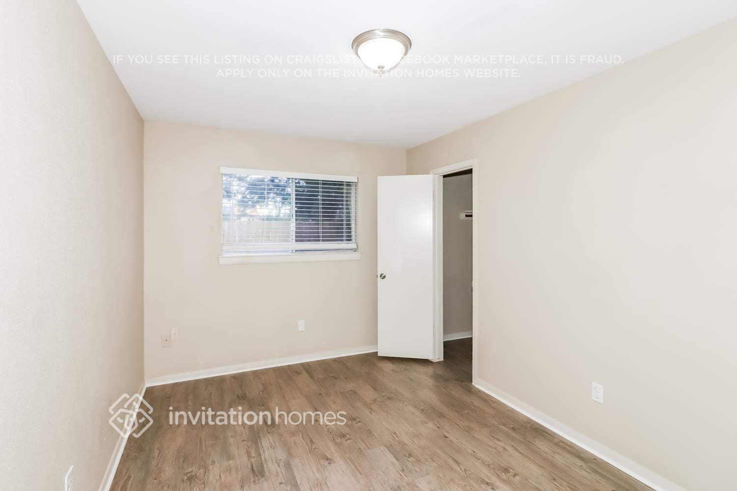 Building Photo - 745 Academy Ln