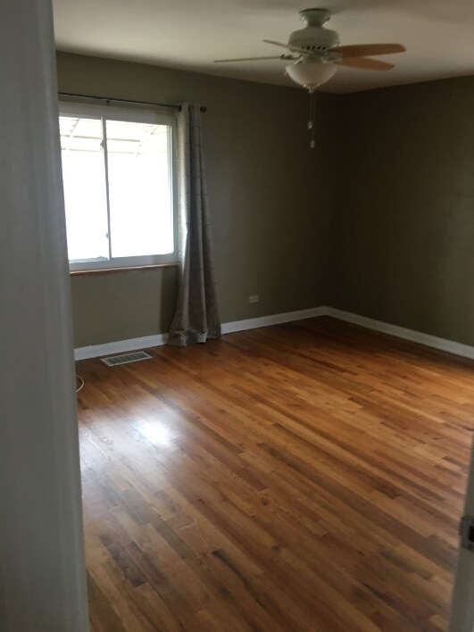 Building Photo - Great 2 bedroom unit in Englewood!