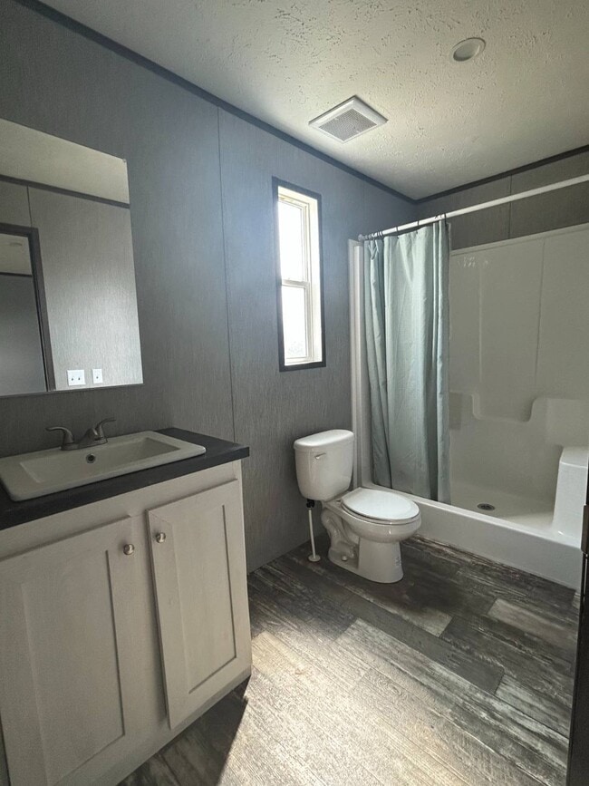 Building Photo - 575 Payne Creek