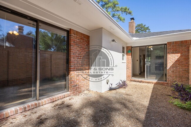 Building Photo - 3301 Lemoyne Ct