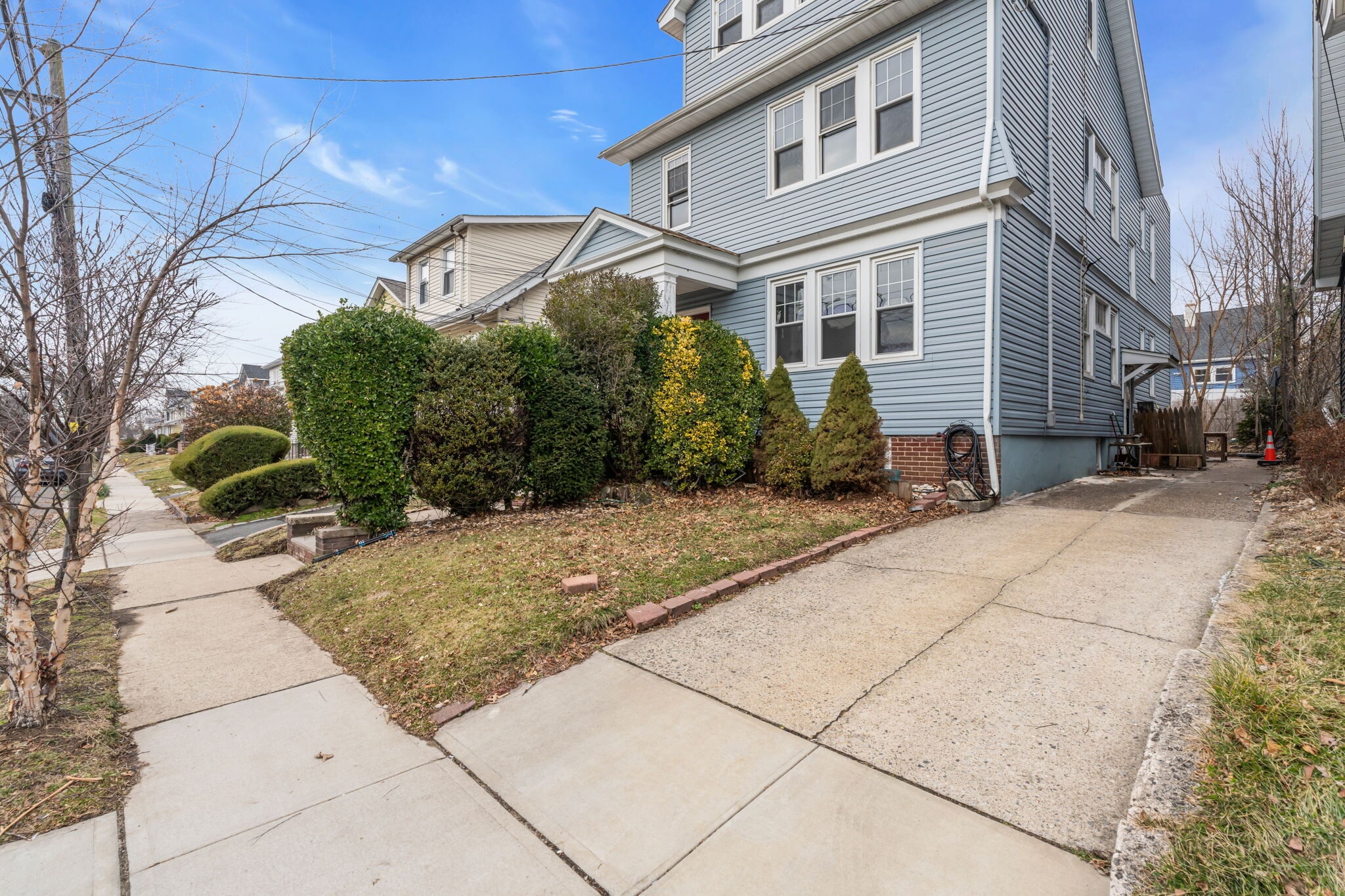 Building Photo - 181 Jacoby Street