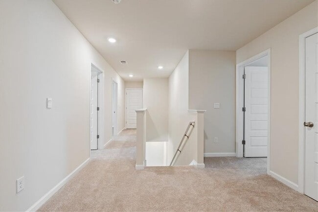 Building Photo - 1508 Brangus Dr