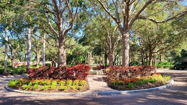 Building Photo - 4102 Central Sarasota Pkwy