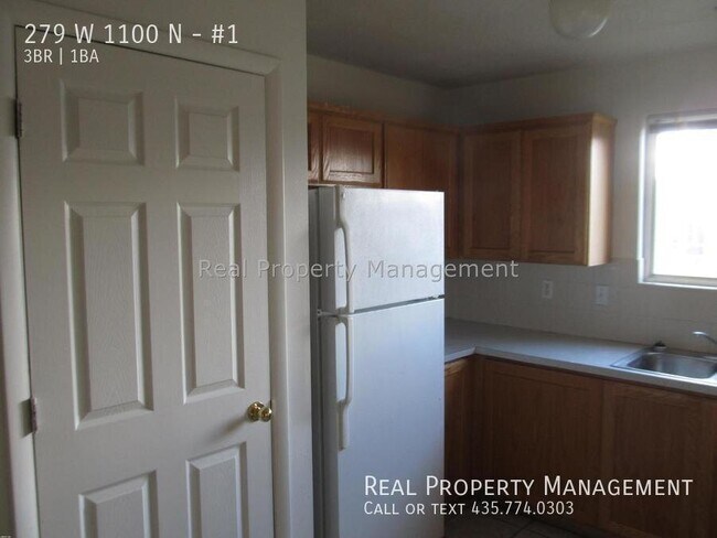 Building Photo - 279 W 1100 N