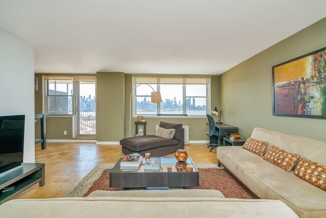 Building Photo - 6040 JFK Blvd E