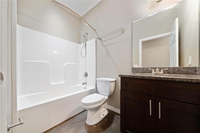 Building Photo - 2893 Whispering Trails Dr