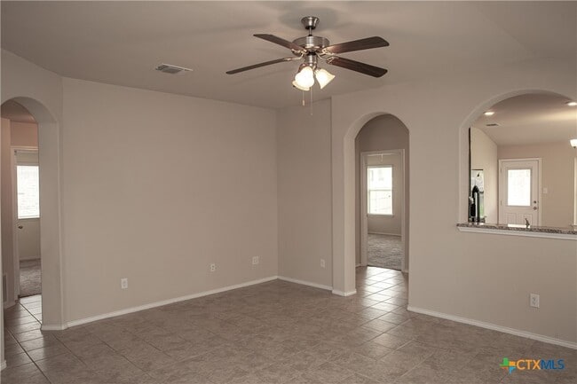 Building Photo - 5334 Cicero Dr